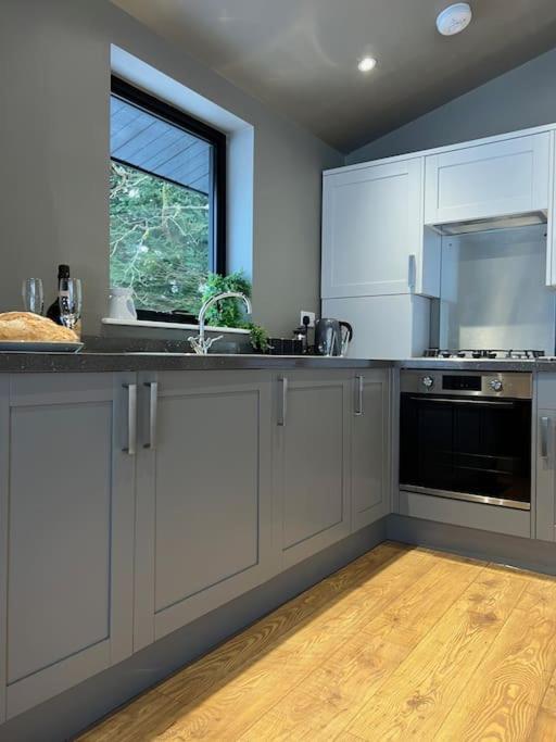 Villa Quirky, Luxury Hideaway Llanbrynmair Esterno foto