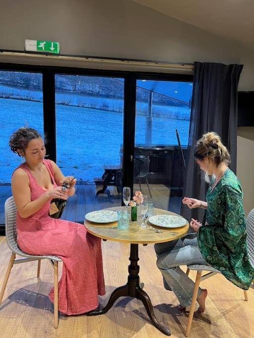 Villa Quirky, Luxury Hideaway Llanbrynmair Esterno foto